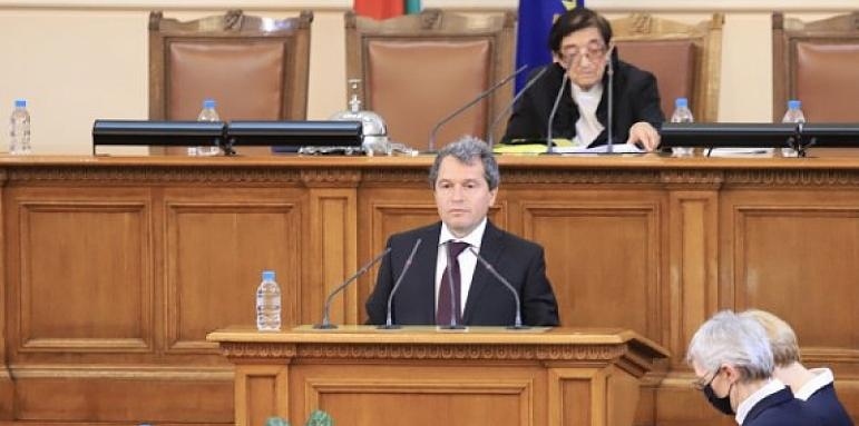 Тошко Йорданов отправи тежки нападки срещу министър Асен Василев